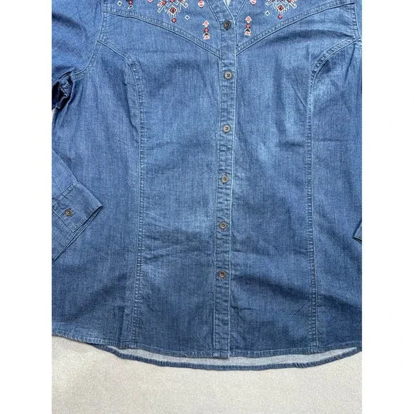 Studio bvd&co. Embroidered Denim Shirt Womens XL Blue Button Down Long Sleeve - Picture 9 of 12